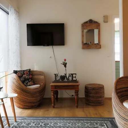 The Apartment - Oebbuhus Borgarnes Extérieur photo