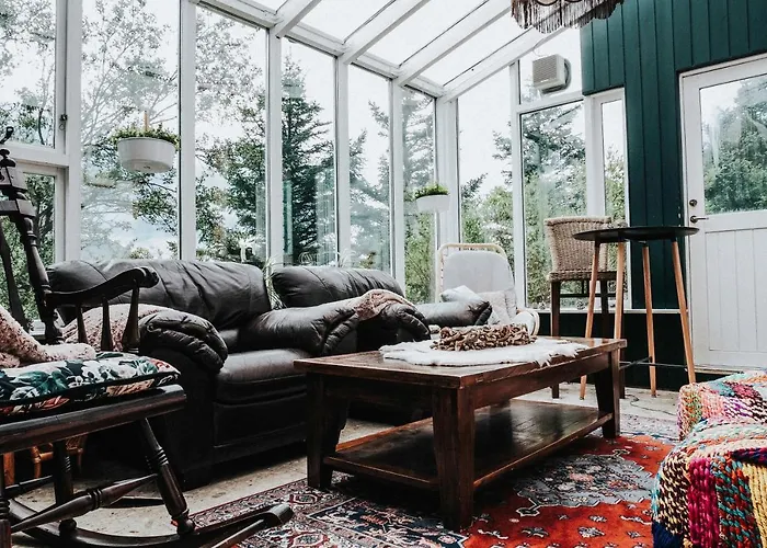 The Apartment - Oebbuhus